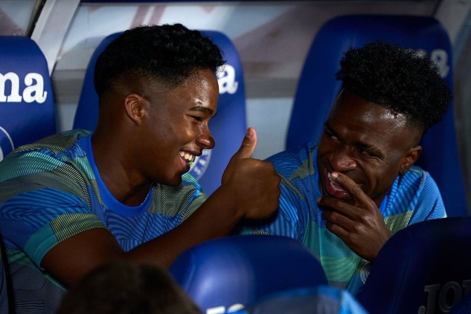 eKitE, 体有了炒作, inews